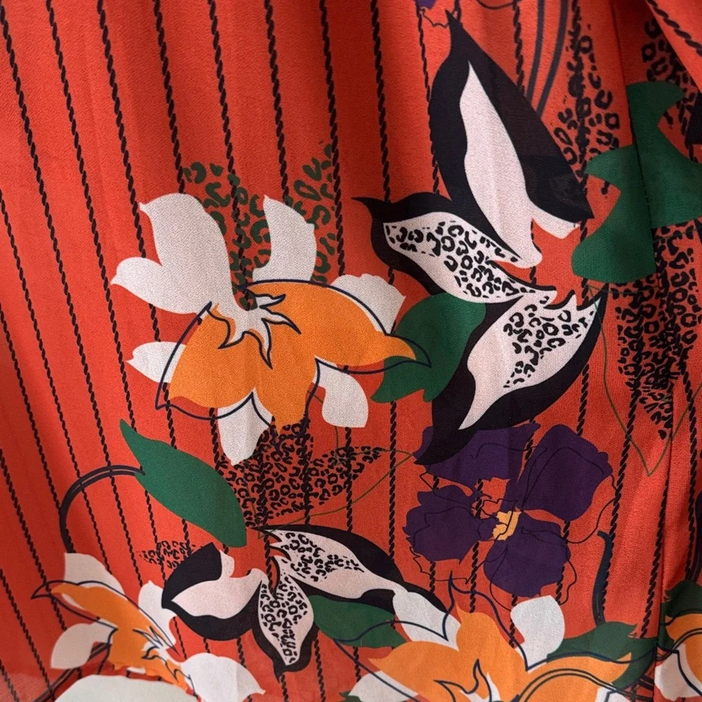 Floral multi color blouse with Bow Tie & Smocked Cuff - Picture 10 of 10